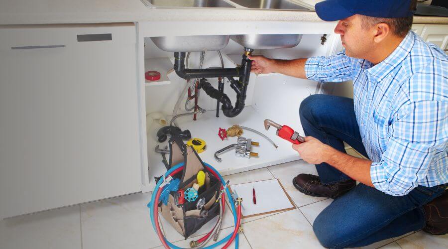 Expert burst pipe repair services in Buchanan, TN